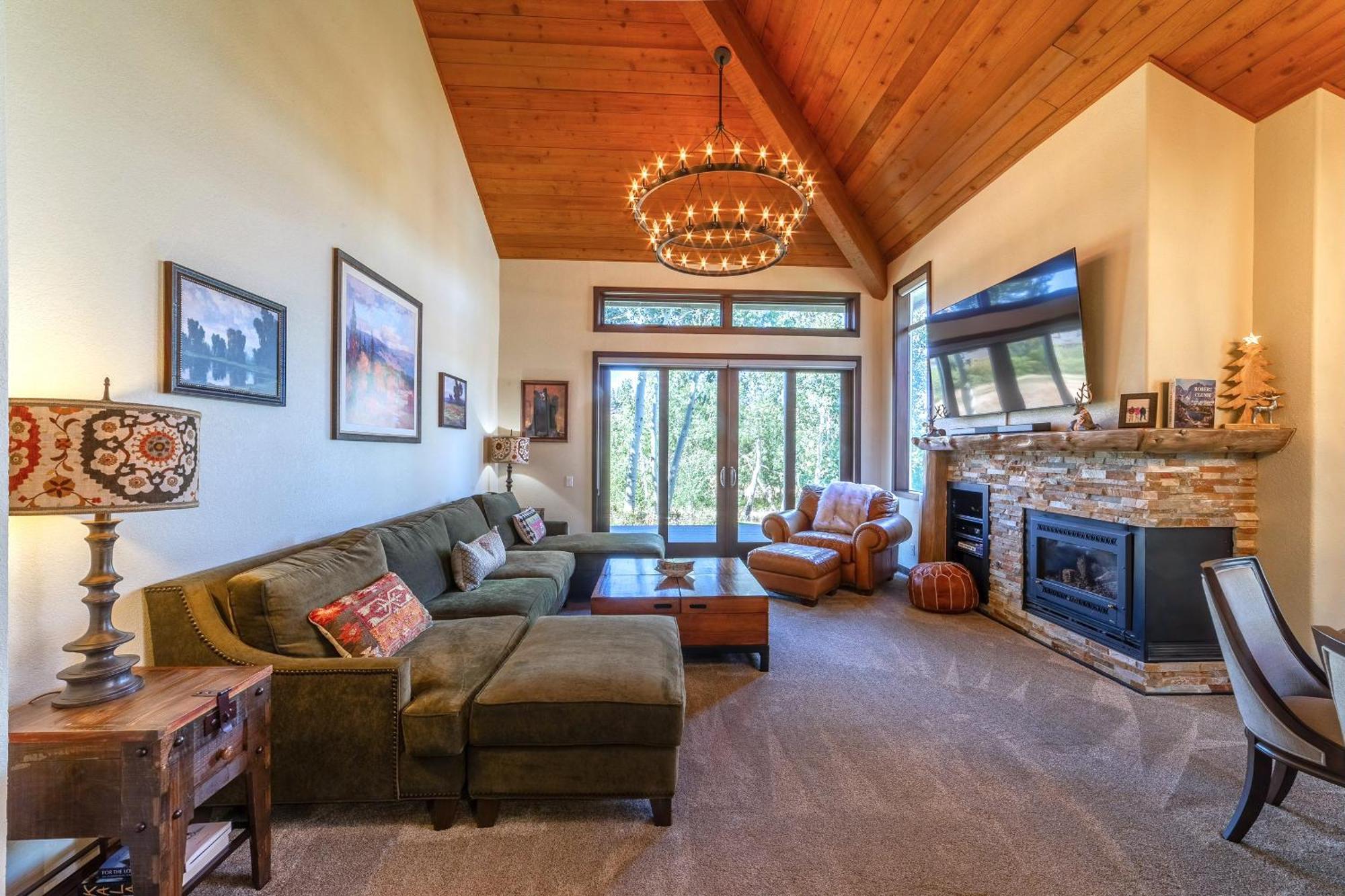Holiday home Grand Townhome W/ Meadow Views; Private Garage Mammoth Lakes