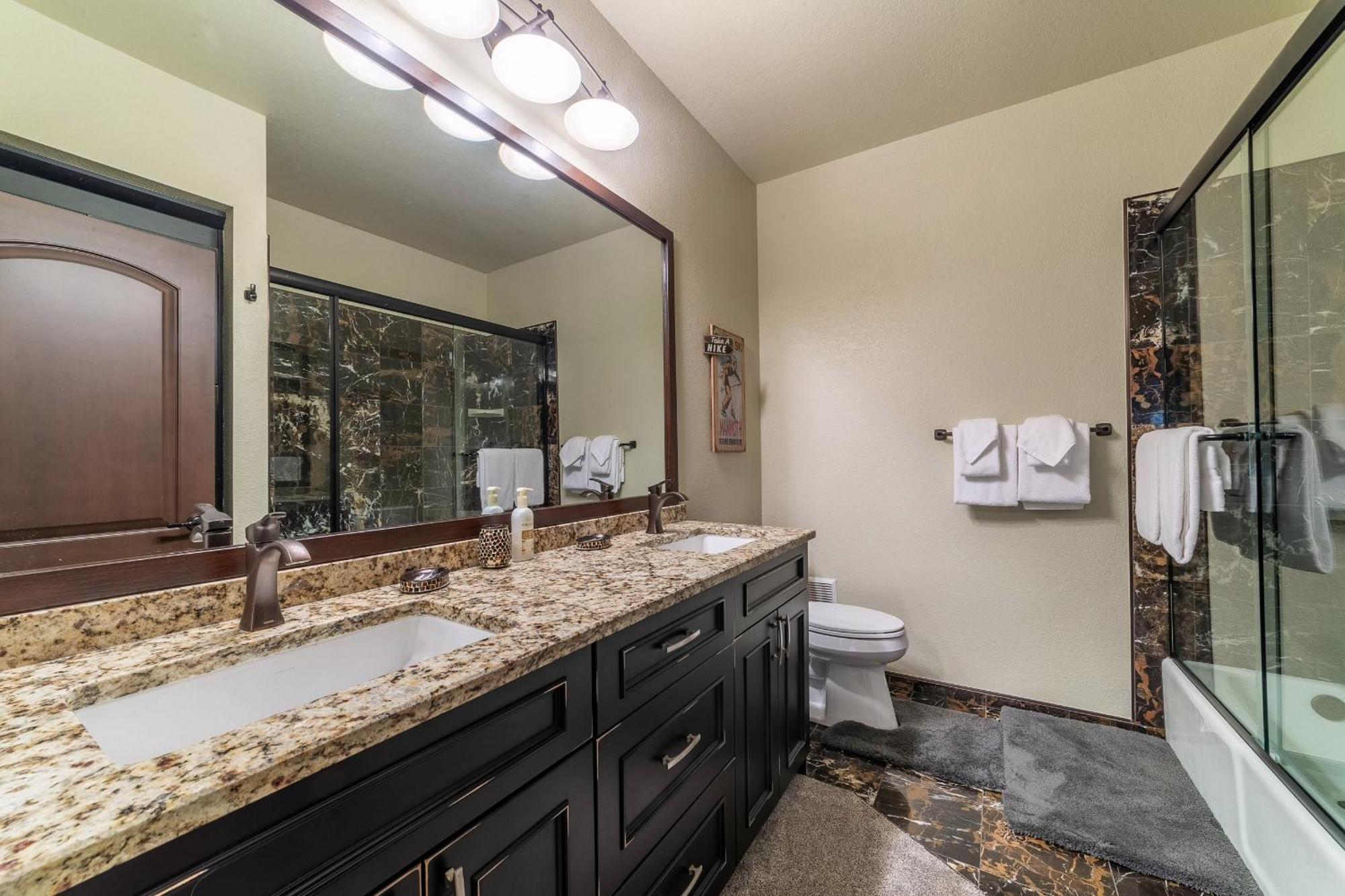 Holiday home Grand Townhome W/ Meadow Views; Private Garage *